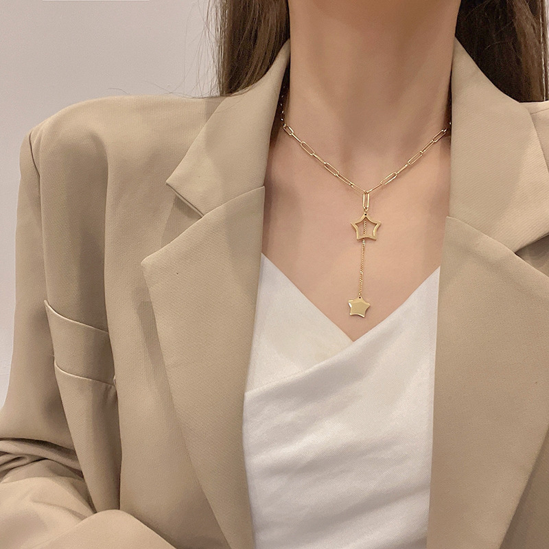 Titanio acero collar mujer inglés número mariposa pequeña cintura bruta clavícula gargantilla influencers en vivo el mismo estilo no se pierde color accesorios marea pic 25