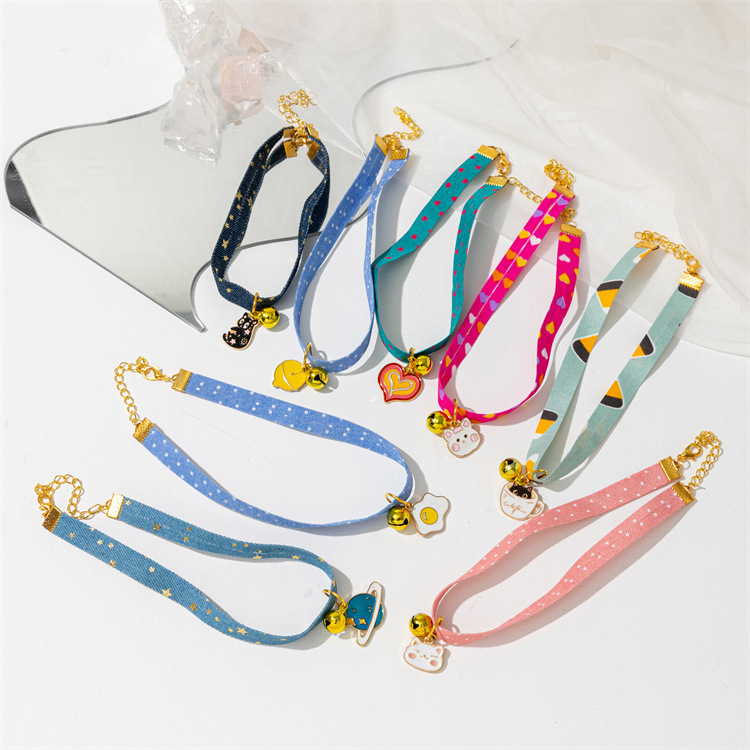 New cat collars, pet supplies wholesale, pet collars, candy-colored exquisite pendants, cat and dog safety necklaces pic 1
