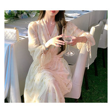 明星同款碎花连衣裙女2023春新款韩版气质长袖印花V领裙子潮详情3