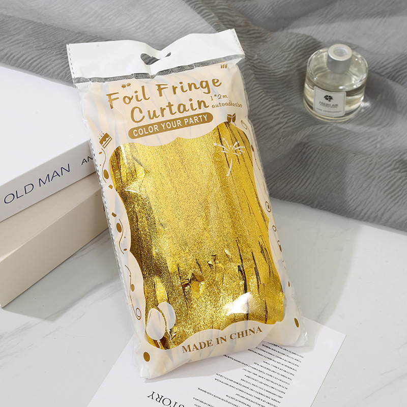 跨境高亮闪光1*2M雨丝帘创意儿童生日派对装饰道具墙面布置彩带详情7