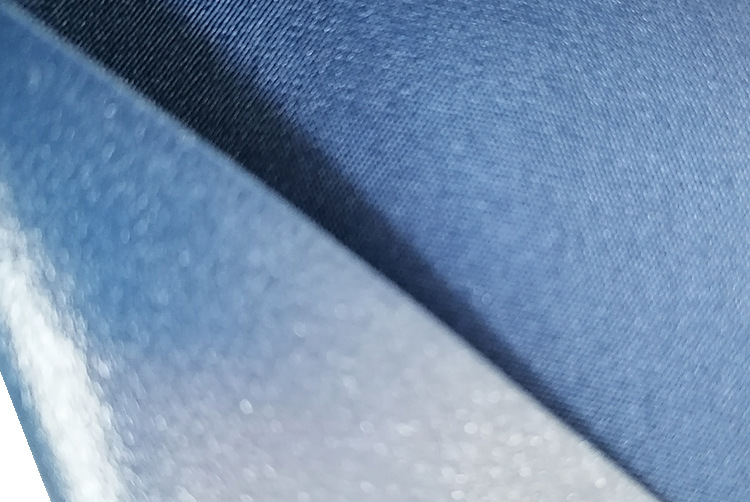 箱包鞋材皮料喷水花瑶厂家支持定制0.6MMPVC化妆包包饰品皮革批发详情6