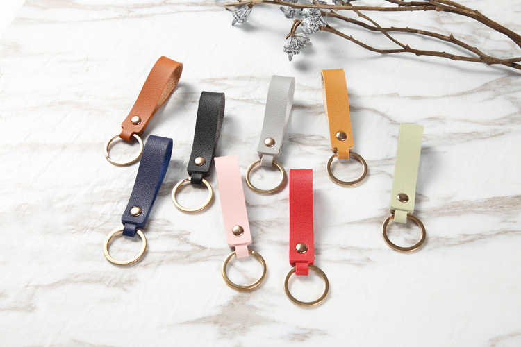Wholesale of PU keychains, creative key chains, leather keychains, pendants, business gifts, leather car key ropes pic 10