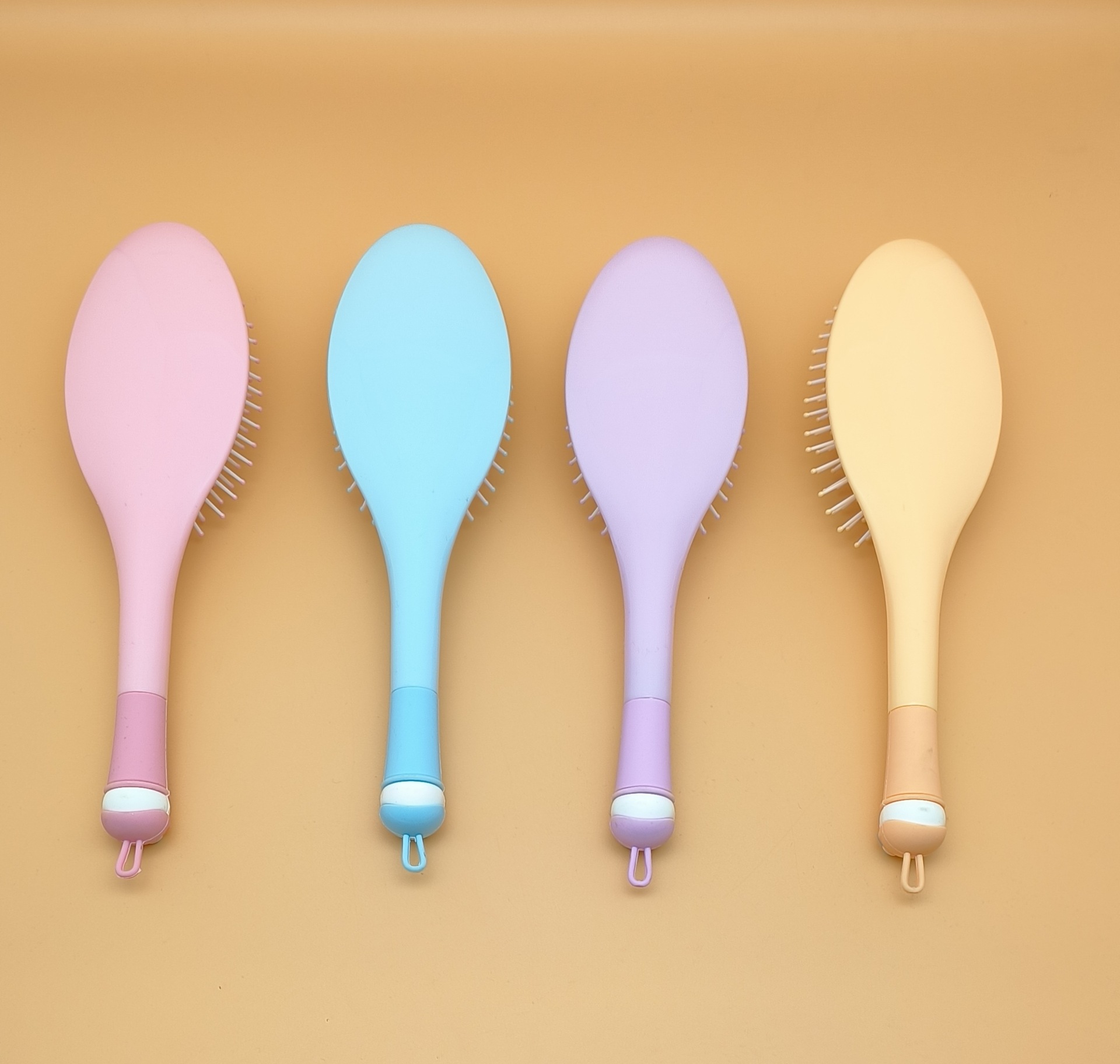 新款女生专用可爱卡通硅胶软头大方头气垫梳 蓬松造型气囊梳圆滚排骨梳 烧烤刷款式梳子详情13