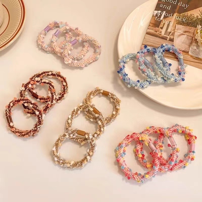 Korean-style large intestine circle, versatile and stylish hair band, retro and elegant chanel-style hair tie, 2025 new style hair tie, leather band hair accessory pic 5