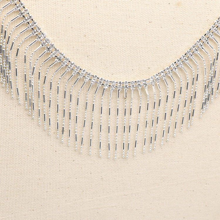 In stock: claw chain, welded tassel glass bead chain, water diamond fancy claw chain, welded code chain, dance costume, wedding dress decoration chain pic 3