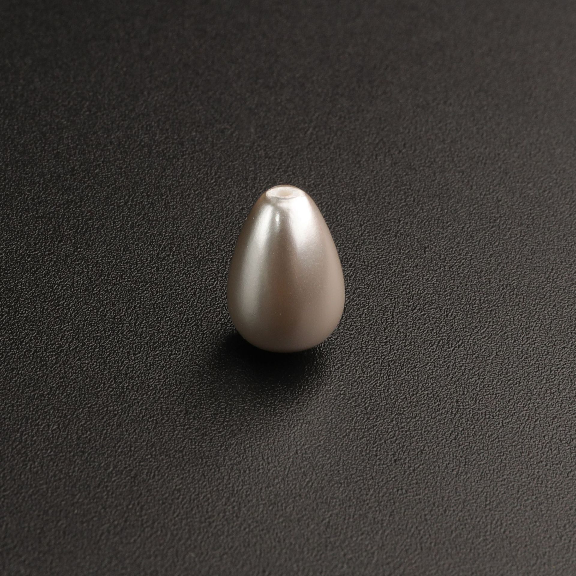 Factory direct supply of large quantities of shells, pearls, various water-drop-shaped half-hole shell beads, DIY jewelry accessories, loose beads wholesale pic 8