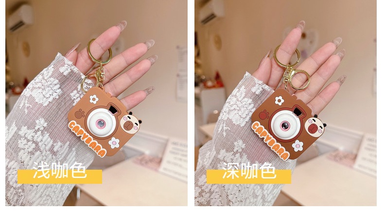 卡皮巴拉投影机钥匙扣小水豚发光相机儿童玩具包包挂饰精致小礼品详情3