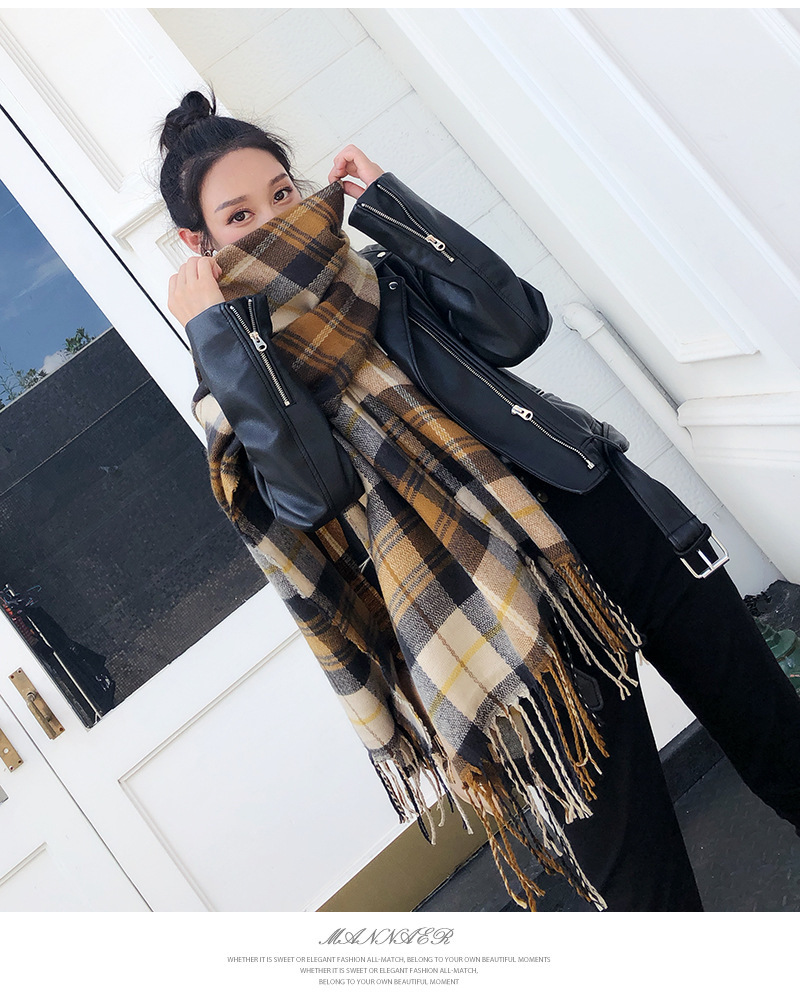 New Korean style checkered scarf for women in autumn and winter, versatile faux cashmere tassel shawl, thick and warm winter scarf wholesale pic 24