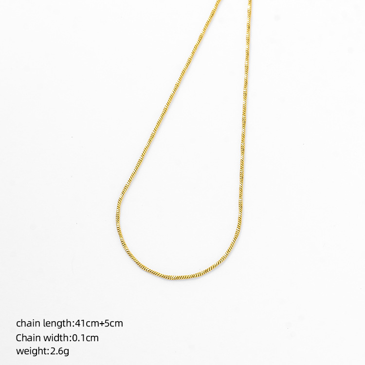 Factory direct sales, cross-border exclusive, simple and versatile snake bone necklace, high-end and light luxury style, a popular photo-taking necklace pic 3