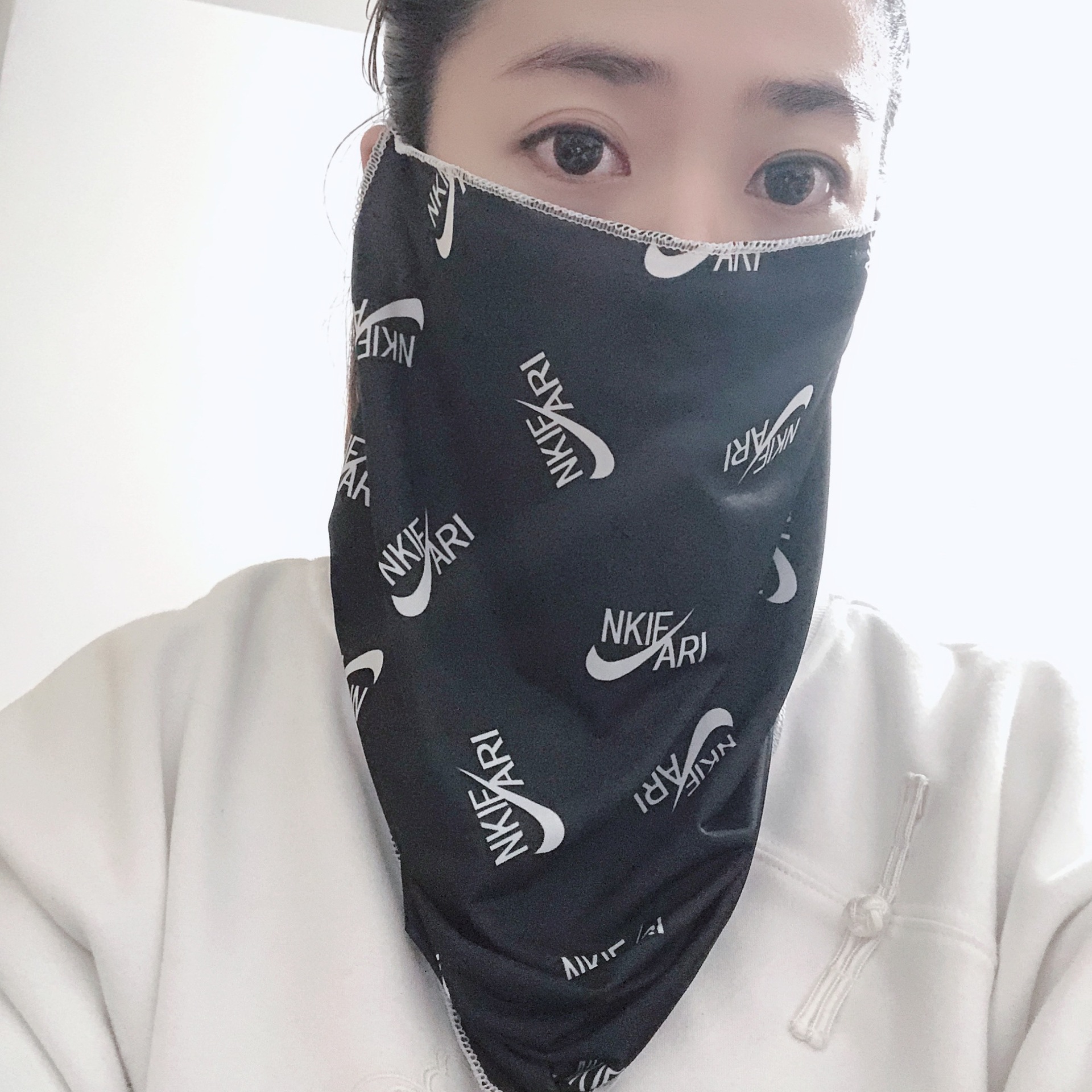 Sun protection mask, UV protection, cashew flower spring and autumn face towel, ear-hanging full-face neck protector, men and women, summer cycling and driving pic 11