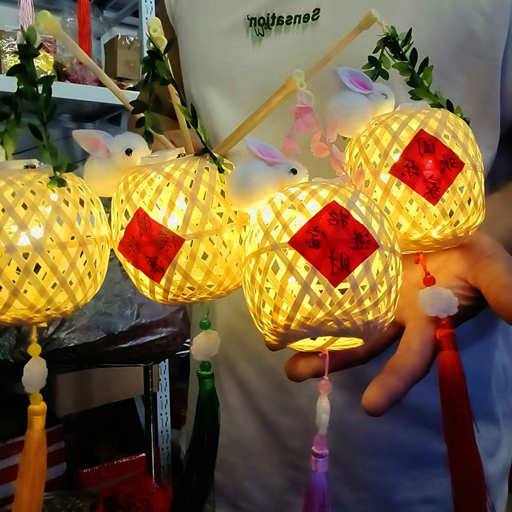 Bamboo woven lanterns, small lanterns, cultural and creative Mid-Autumn Festival 9*9cm large round lanterns, luminous hand-held lanterns, ancient-style pendants, cross-border pic 4