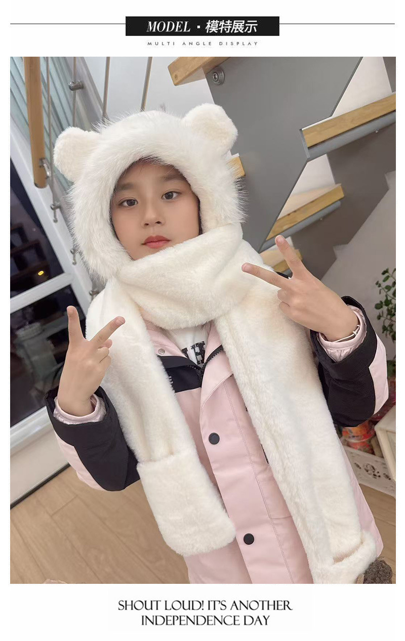 A three-piece set of cute plush hat and scarf for girls in winter 2024, a Korean-style, thickened and fleece one-piece warm hat pic 5