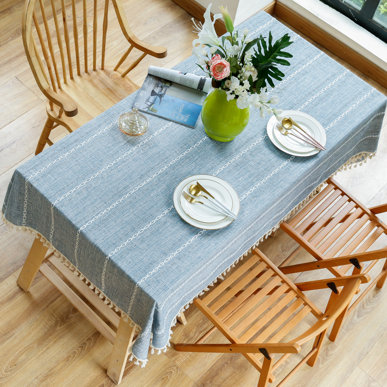 Cross-border retro country tablecloth, green hollowed-out decoration, cotton and linen tablecloth, embroidered decoration, party restaurant picnic mat pic 2