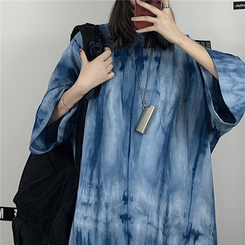 The 2021 Spring/Summer new ins trend dark style irregular ink-wash tie-dye printed loose short-sleeved T-shirt is in stock pic 5