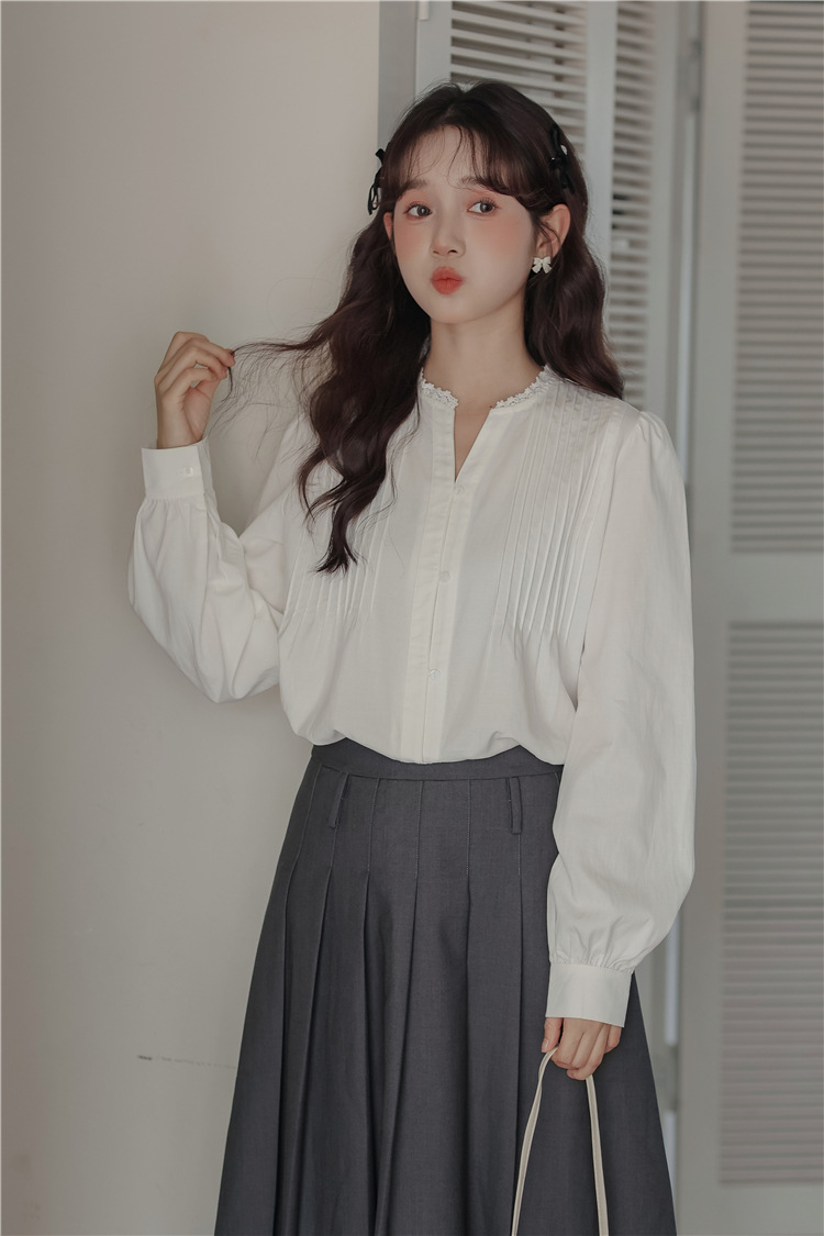 2024秋季新款韩版法式v领蕾丝衬衣女设计感褶皱长袖衬衫宽松上衣详情6