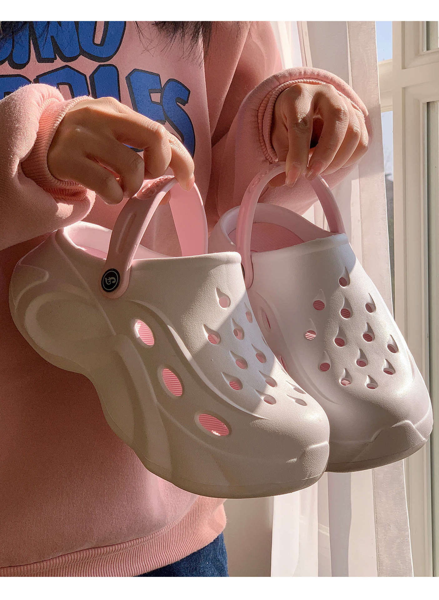 洞洞鞋女士夏季外穿ins潮流可爱凉鞋2024新款厚底防滑踩屎感拖鞋详情17