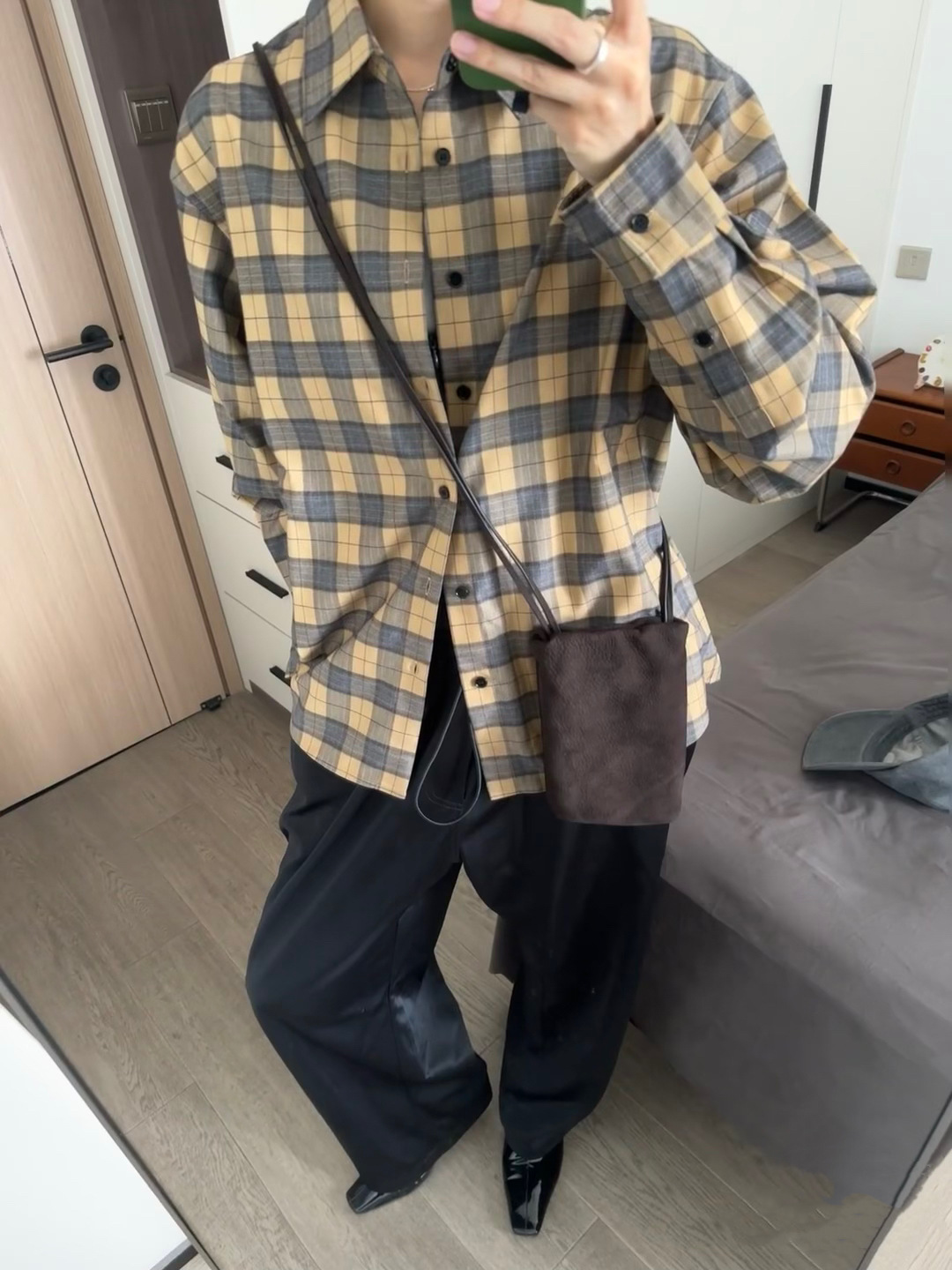 New retro plaid loose off-the-shoulder plaid long-sleeved shirt, yellow lapel plaid casual shirt for women 4415 pic 26