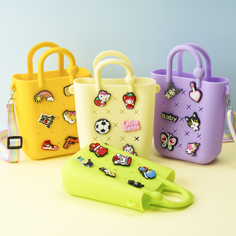 斜跨手提硅胶沙滩包手机收纳包轻便小巧新款卡通diy洞洞钥匙包包沙滩洞洞包详情9