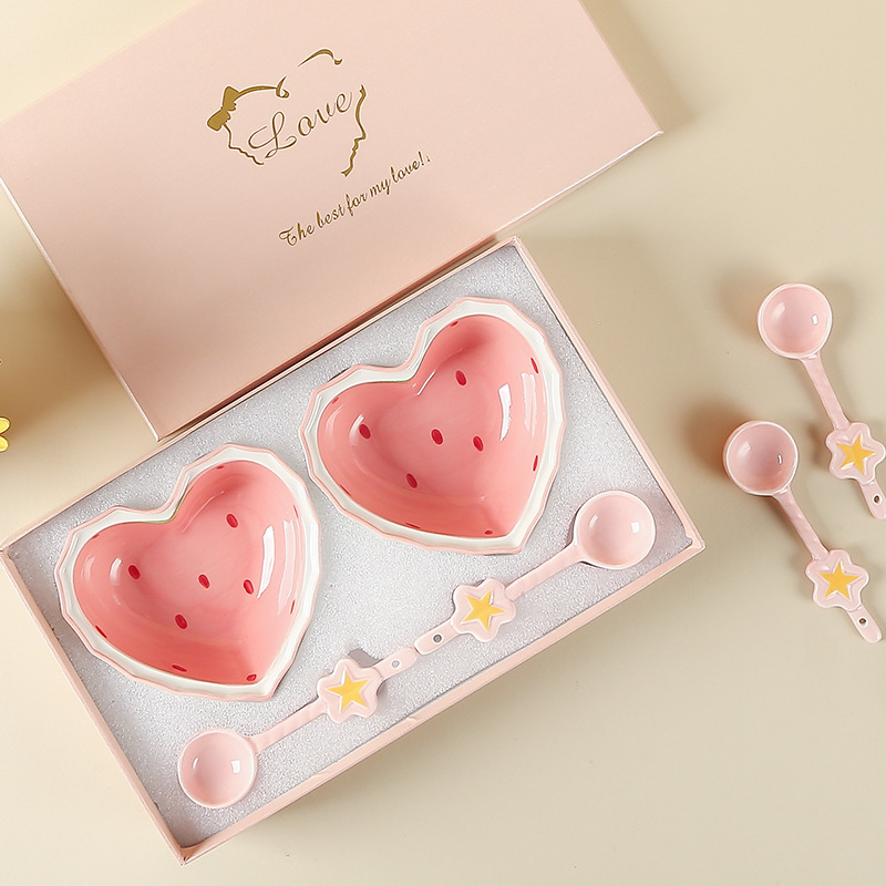 【 Carrying Box 】 Strawberry Bowl, Star Spoon, Ceramic Bowl and spoon Set, Pink Chinese underglaze Color Tableware Set Gift pic 1