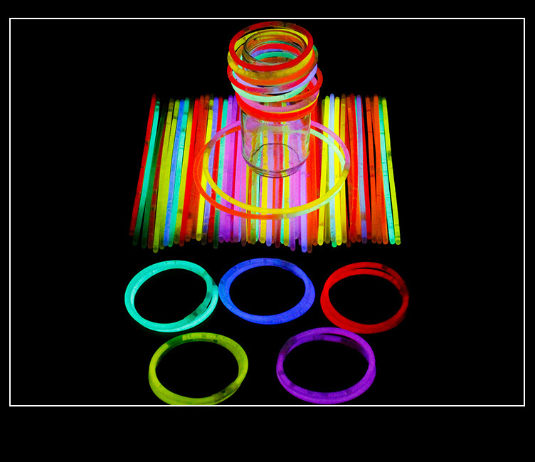 抖音同款一次性七彩荧光棒演唱会酒吧跳舞搞怪气氛发光闪光道具详情46