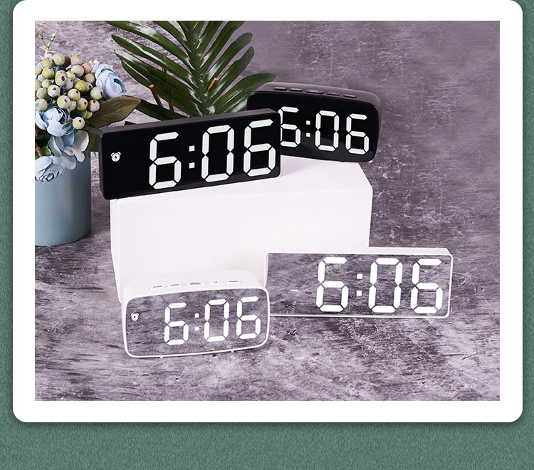 Factory direct sales LED electronic alarm clock, simple style clock battery, plug-in dual-purpose clock, Yida Time 0711-12 pic 34