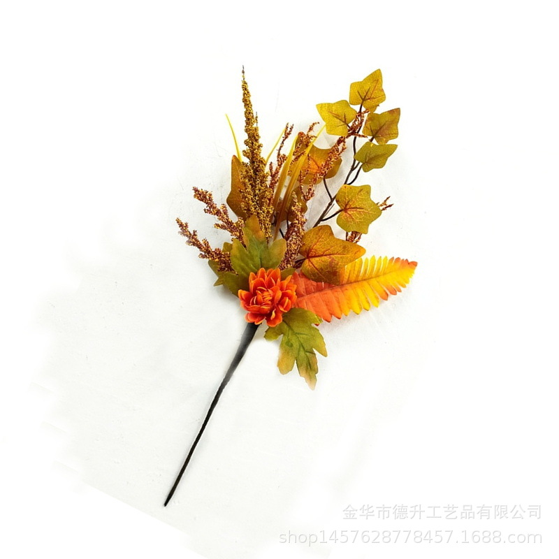 Desheng 2022 Cross-border E-commerce Harvest Thanksgiving Handmade Berry, Maple Leaf, Rattan, Artificial Fern Wreath Decoration pic 11