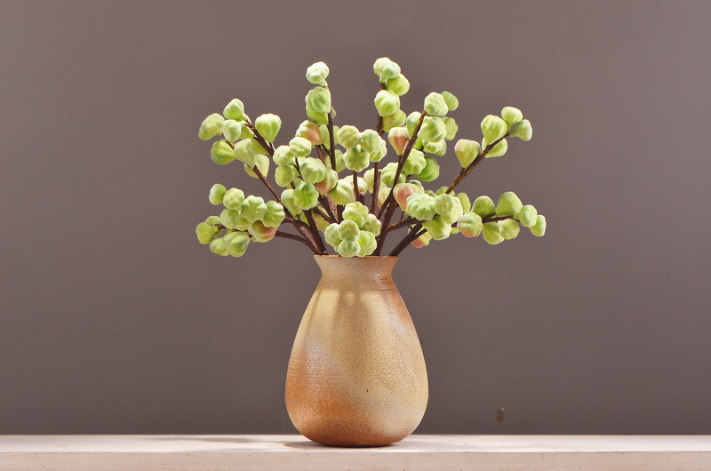 Wholesale of original factory flocking artificial figs, ins popular flower arrangements, artificial berries, entrance hall and hotel decoration pic 13