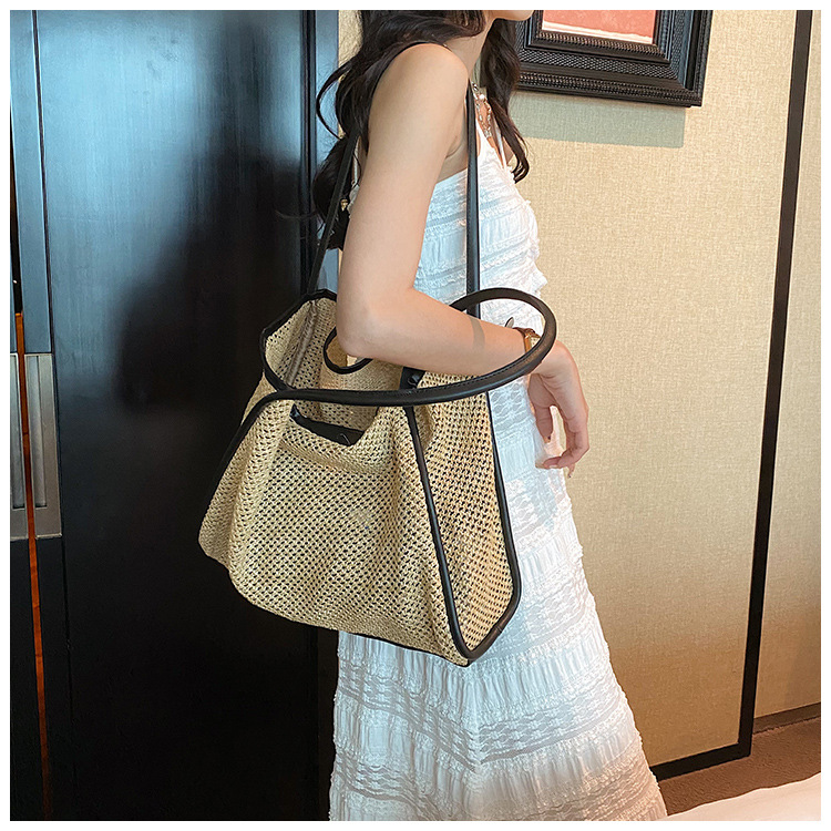 今年流行大容量草编包包女2023新款时尚通勤单肩包夏天编织水桶包详情23