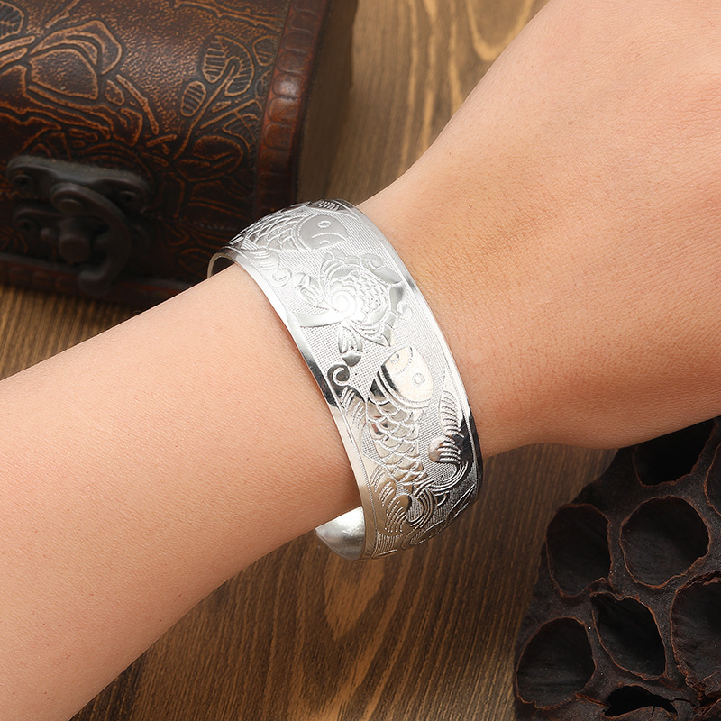 Retro ethnic style Miao silver bracelet, personalized wide opening bracelet, new Chinese style ancient style Guizhou handmade silver jewelry bracelet for children pic 3