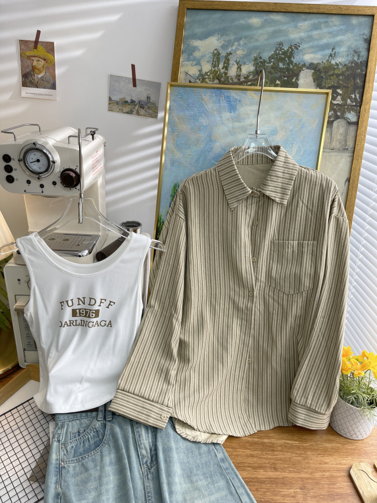 Dongdaemun, South Korea, early autumn new Korean-style vertical striped long-sleeved shirt for women, loose and casual, stylish shirt trend 4730 pic 14