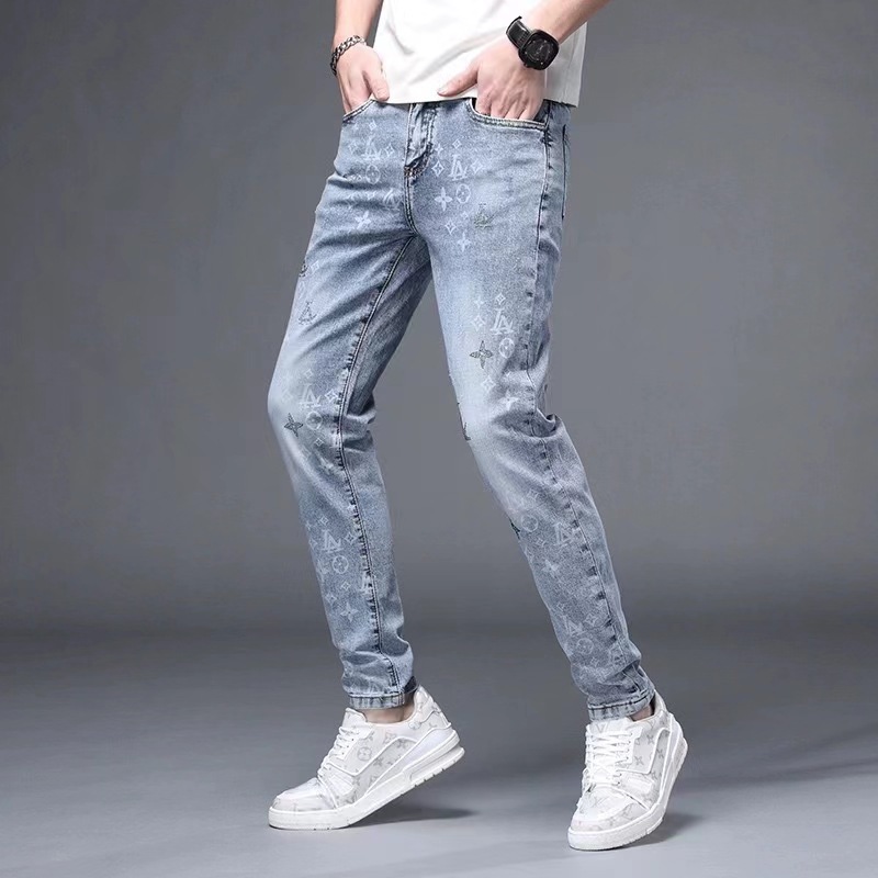2024 Summer thin, high-end printed, embossed and diamond-encrusted jeans for men, slimming Korean style, versatile, elastic and casual long pants for men pic 3