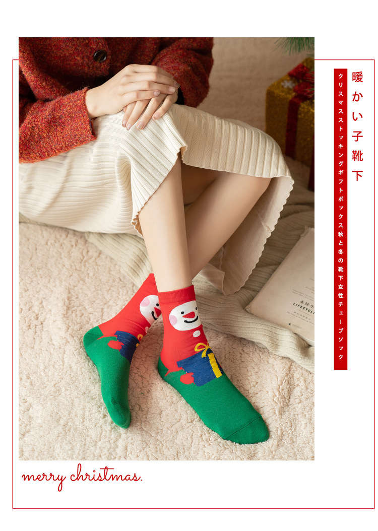 Cross-border best-selling Christmas socks, trendy mid-calf socks from Europe and America, creative cartoon design cotton socks for autumn and winter pic 10
