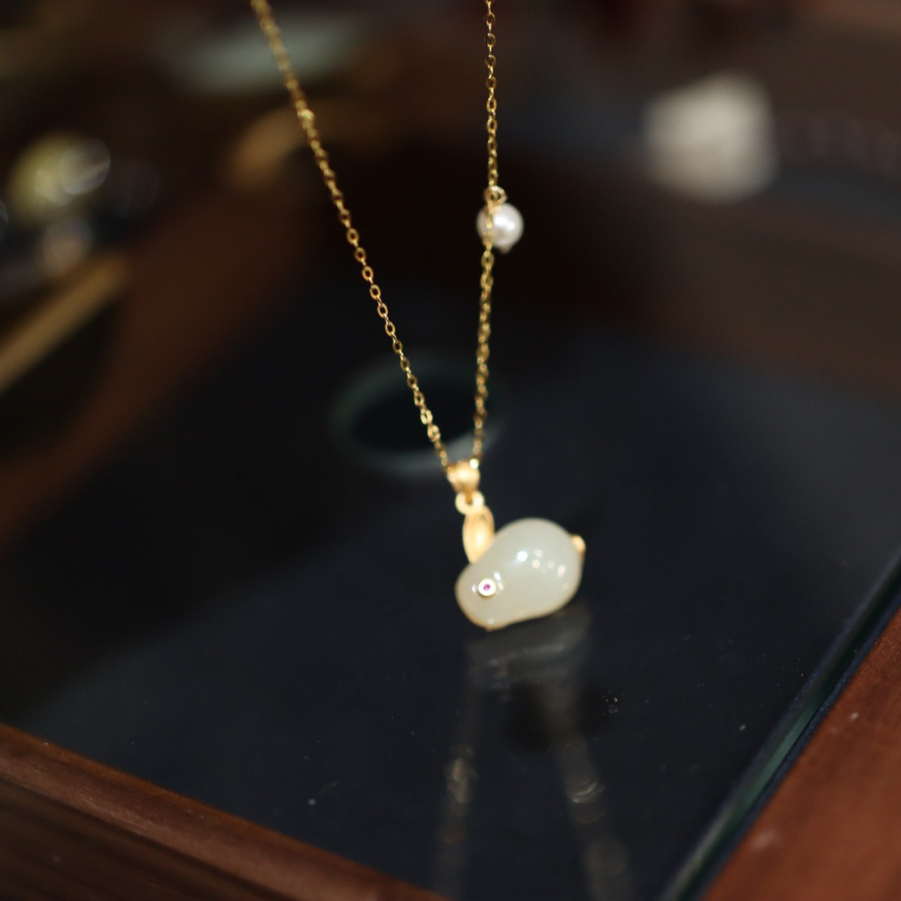925 silver gold-plated and inlaid with Hetian jade rabbit necklace, a new and niche design for women, a collarbone chain necklace for the zodiac year pic 7