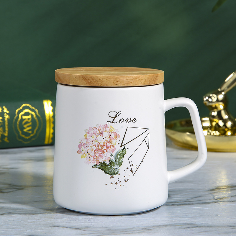 北欧陶瓷杯素雅花卉马克杯带竹盖小清新水杯带密封木盖杯子详情10