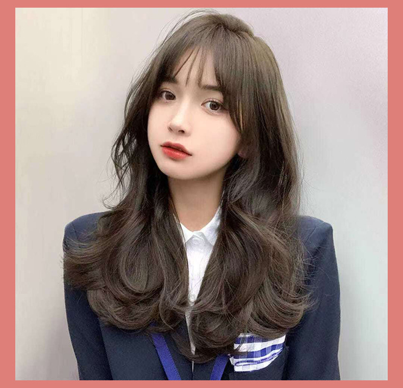 The manufacturer has in stock curly, anime, smooth and comfortable, side-swept bangs cosplay wigs, campus style and girl style wigs pic 9