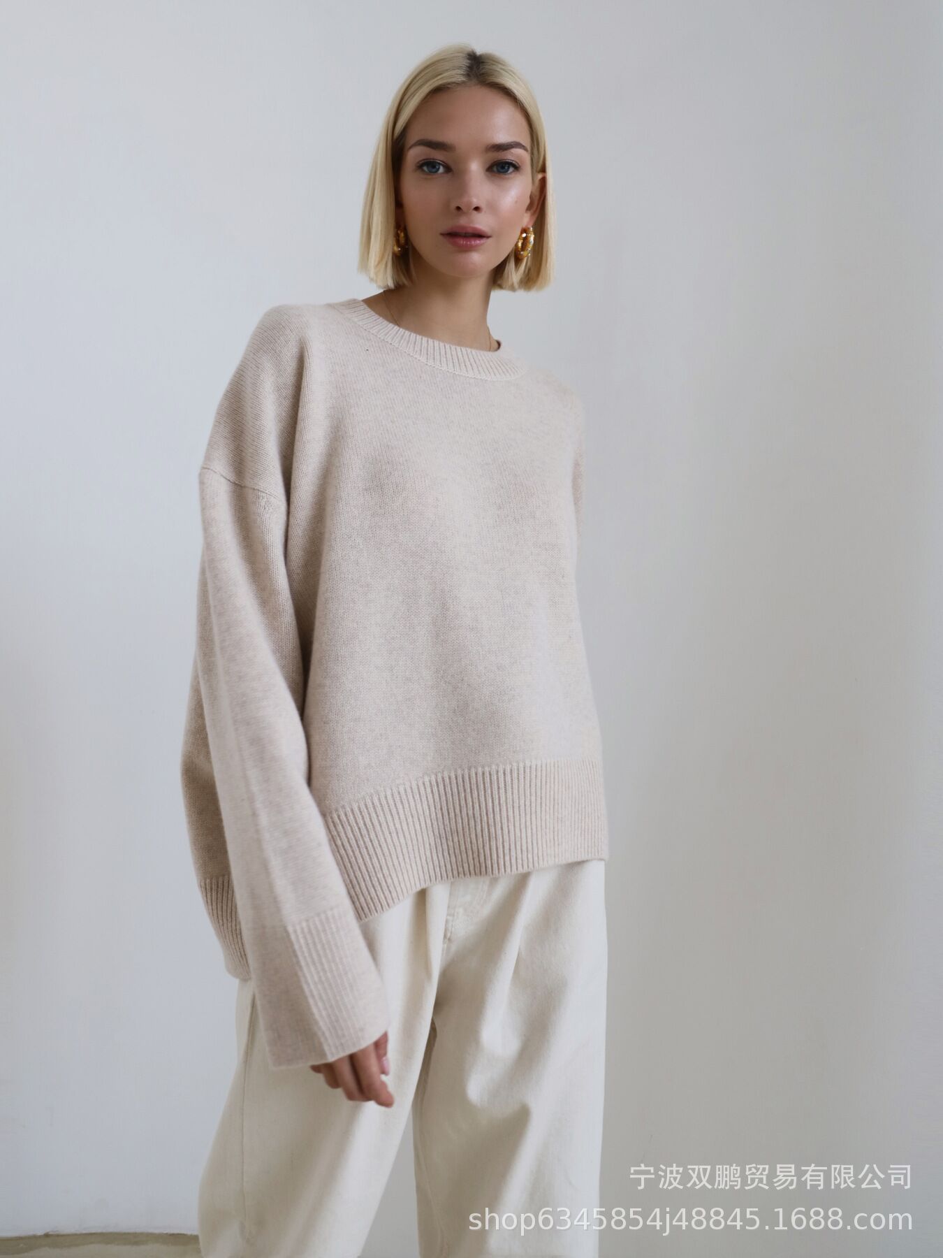 秋冬跨境俄罗斯爆款女装针织衫圆领纯色宽松毛衣欧美详情8