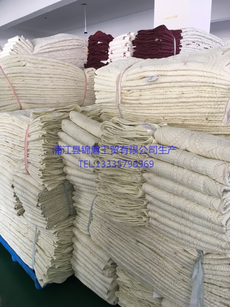 Wholesale of brushed fabric embroidered bed covers and quilted quilts in stock for export, bedspreads, bedding sets, summer cool quilts and bed sheets pic 13
