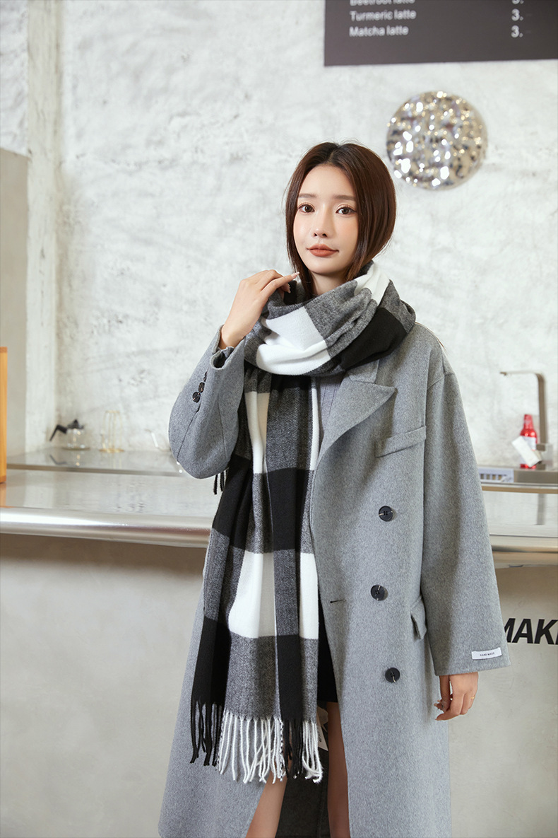 2022 New checkered scarf for women, a sweet and versatile Japanese and Korean style warm scarf, a fashionable shawl, and a faux cashmere scarf for women pic 21