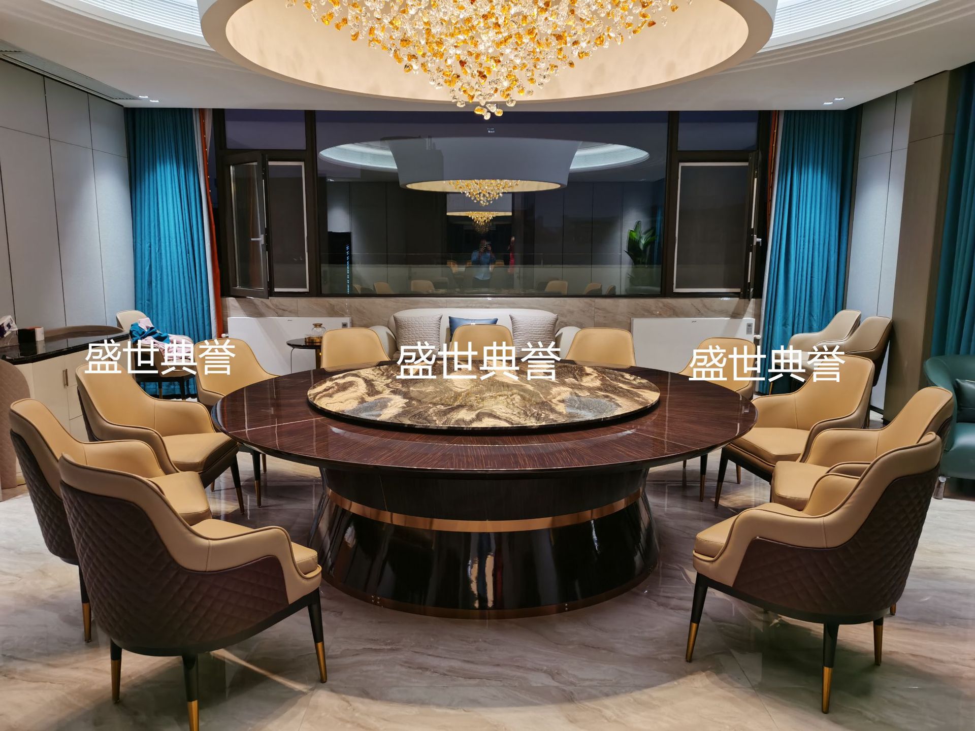 Nantong International Hotel Solid Wood Dining Chairs Company Business Reception Electric dining tables and chairs High-end club light Luxury Bentley chairs pic 4