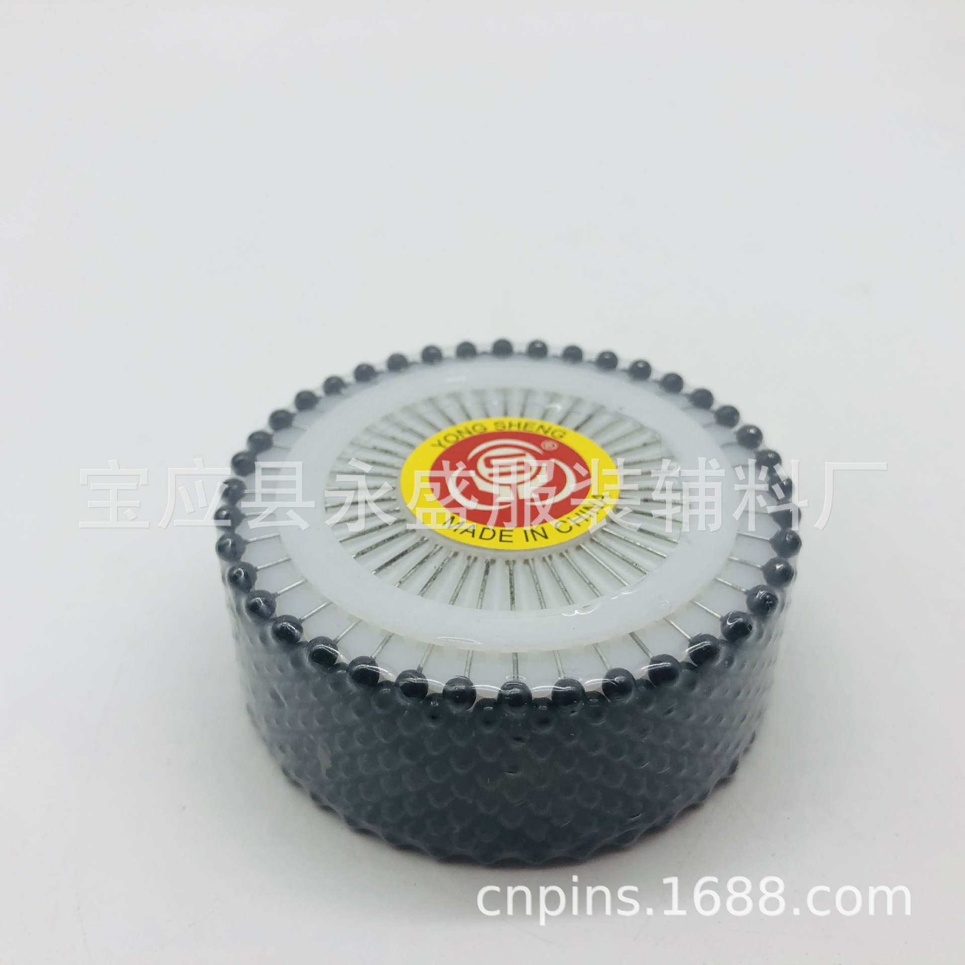 跨境镀镍彩色珠光针盘 黑白混色DIY服装装饰定裁针厂家批发详情11