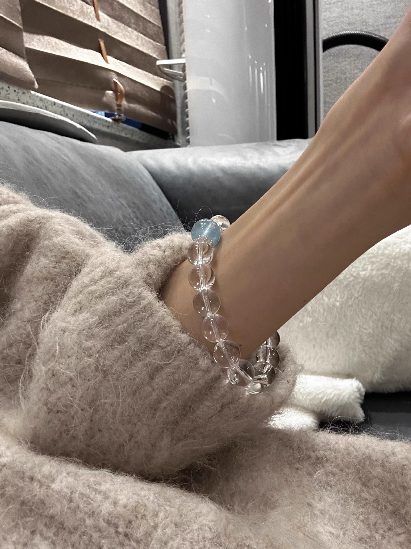 轻奢高级白水晶海蓝宝手链手工串珠小众爆款简约手饰民族风不掉色详情8