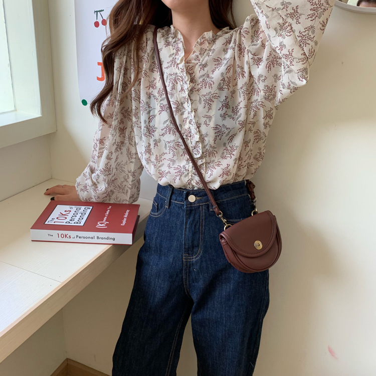 2022年新款小衫韩版洋气温柔风碎花雪纺衫女长袖打底衫泡泡袖上衣详情12