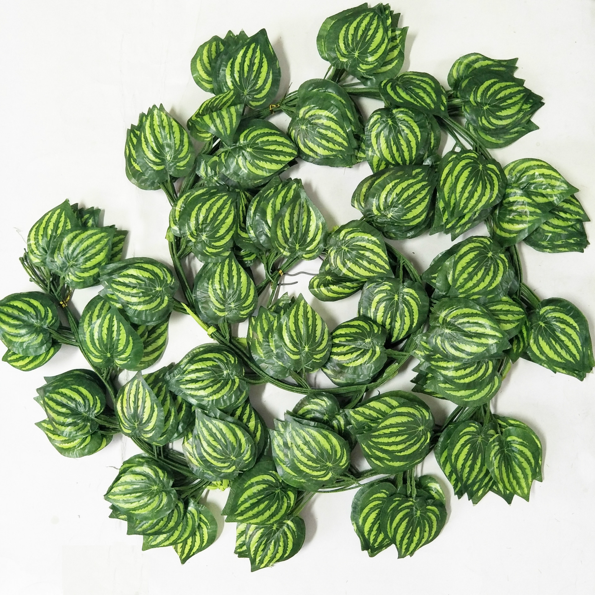 Artificial grape leaf vine, artificial flower climbing ivy, climbing vine, ceiling decoration flower vine, climbing vine, artificial leaf, crabapple leaf, rabbit pic 9