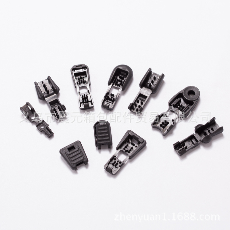 Plastic tail clips, hook heads, tail pull rope buckles, webbing buckles, shoe buckles, webbing tail pull hooks and other models are available in stock pic 16