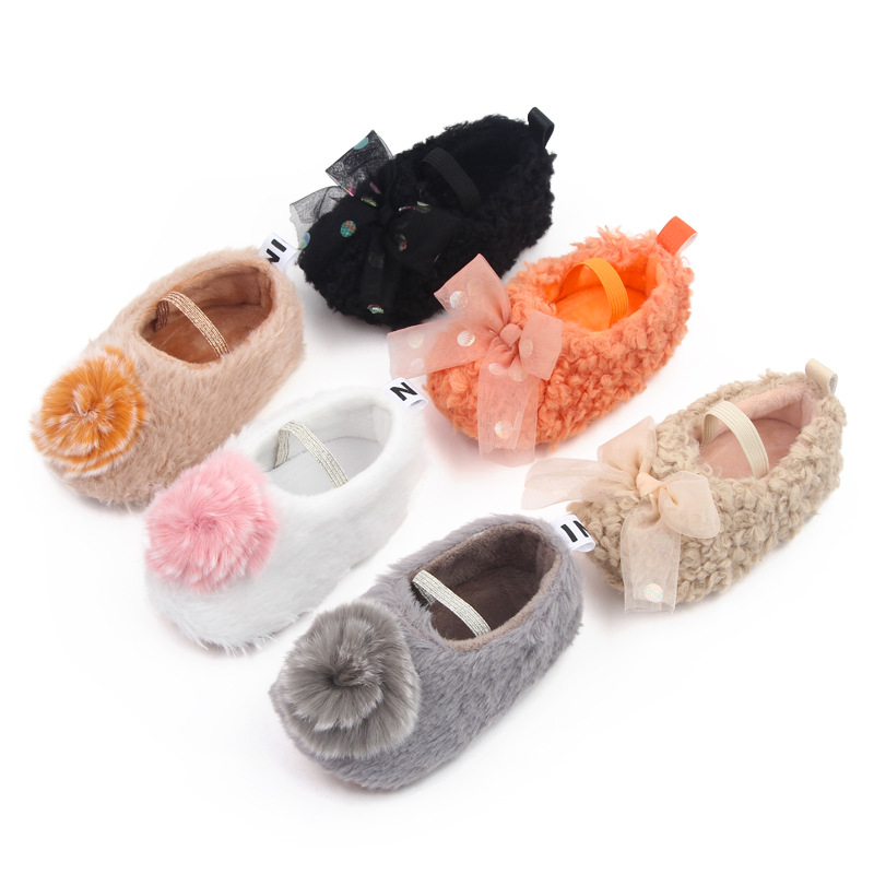For babies aged 0-1, there are cute cotton shoes. For girls, there are suede princess shoes, shallow elastic cotton shoes, and fluffy shoes for girls. The size is 2750 pic 2