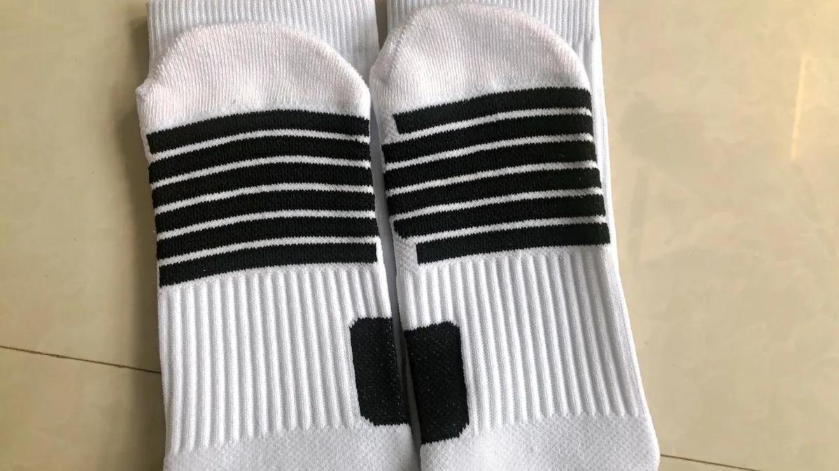 Summer city basketball socks for men, text socks, practical towel soles, sports socks, mid-calf socks for men in provinces, wholesale pic 31