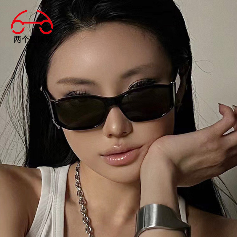 两个圈 个性时尚太阳眼镜欧美穿搭街拍节日派对墨镜T1068详情2