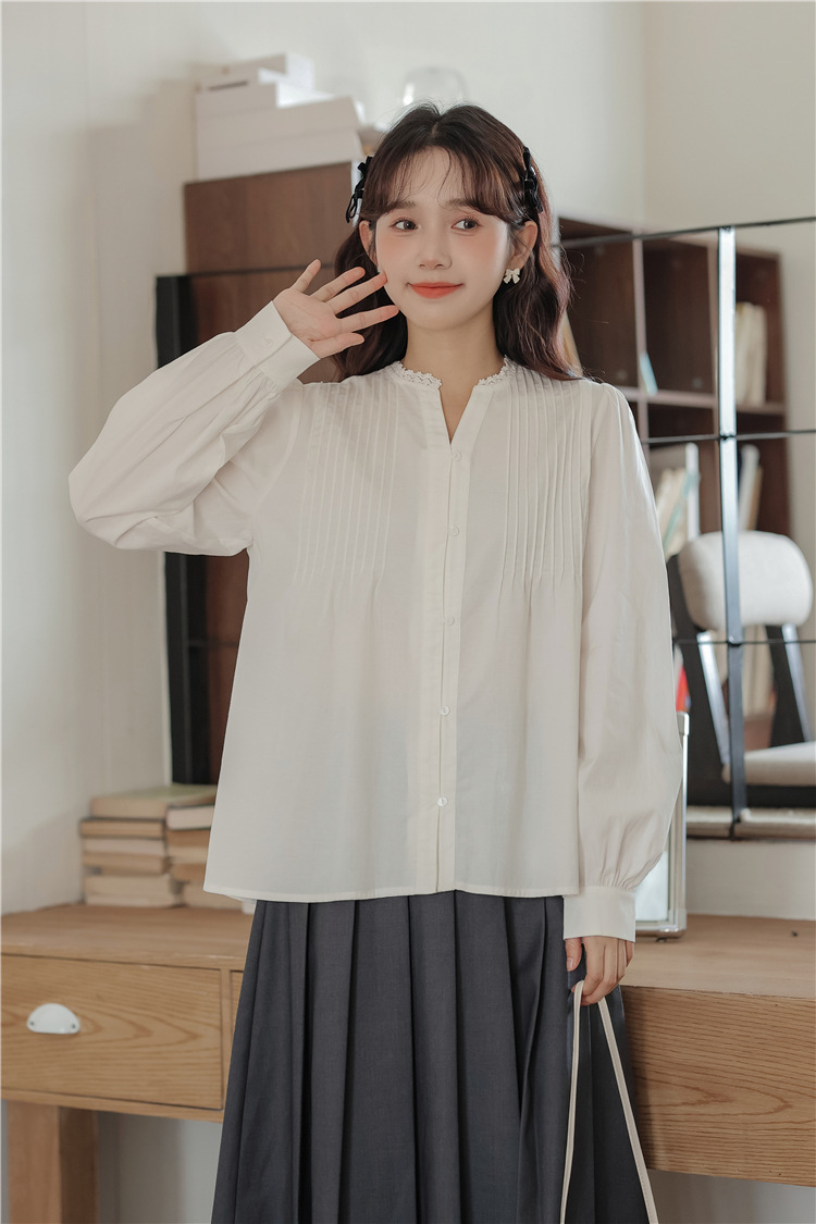 2024秋季新款韩版法式v领蕾丝衬衣女设计感褶皱长袖衬衫宽松上衣详情3