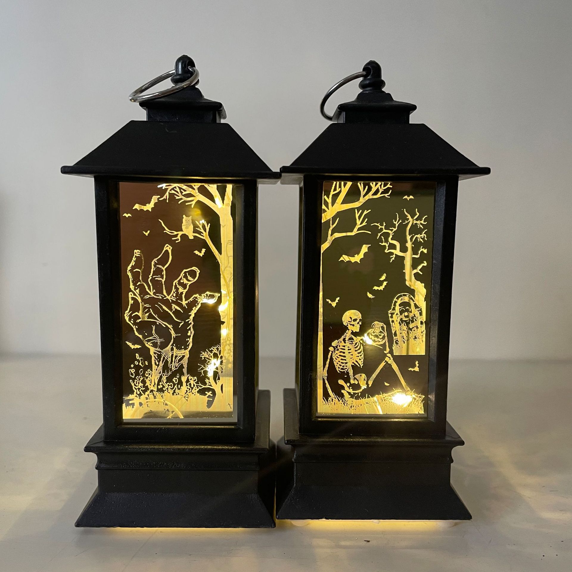 万圣节新品发光摆件小风灯扁风灯小油灯鬼节装饰氛围道具圣诞雪人详情4