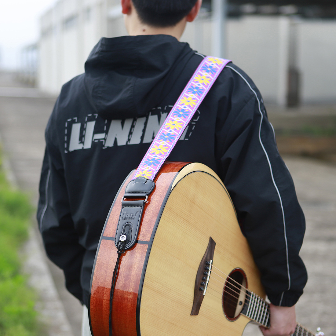 IRIN吉他背带民族风加宽木吉他肩带贝斯棉质背带可插拨片贝司背带yueqi详情8
